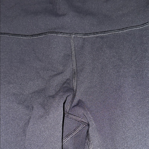 Lululemon Wunder Under High-Rise Tight 28" size 8 - Picture 11 of 11